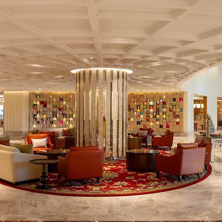 The Leela Hyderabad Banjara Hills Hotel Exterior photo